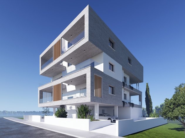 Lavinia — Exterior || 2 (1)