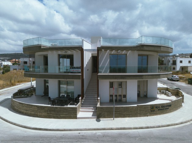Apollo — Exterior — 3