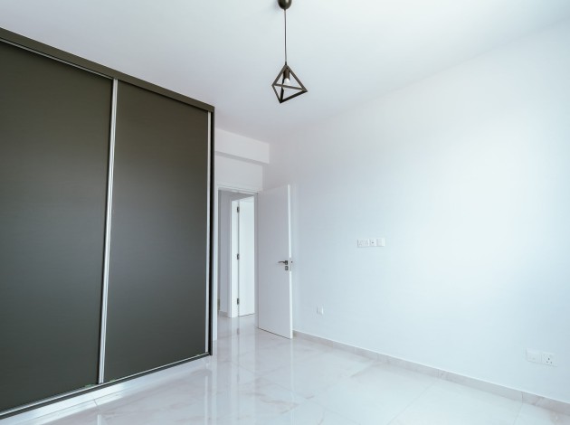 Apollo — Interior — 13