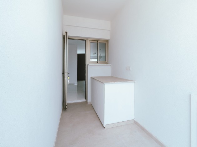 Apollo — Interior — 24