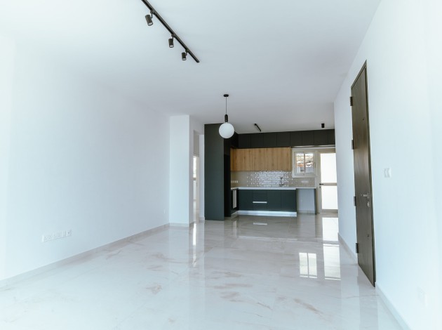 Apollo — Interior — 30
