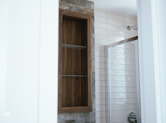 Apollo — Interior — 32