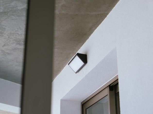 Apollo — Interior — 37