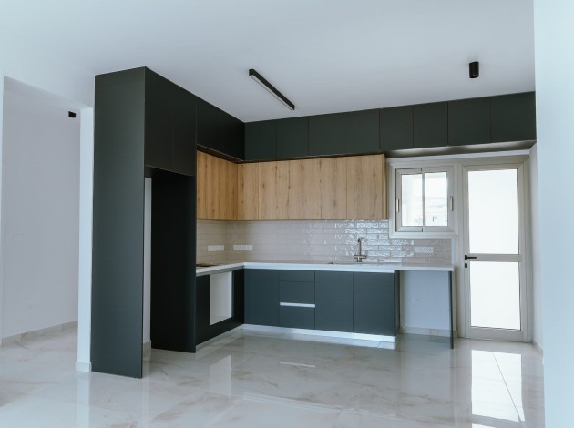 Apollo — Interior — 41