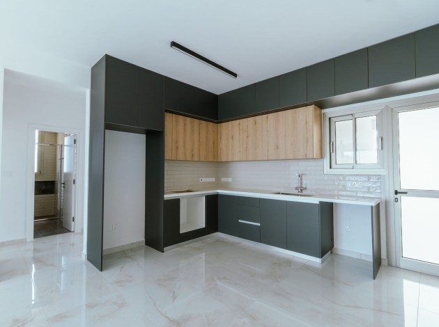 Apollo — Interior — 52