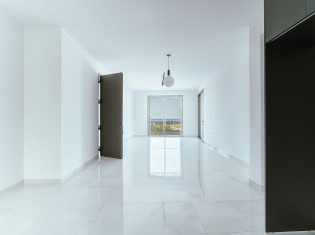 Apollo — Interior — 8